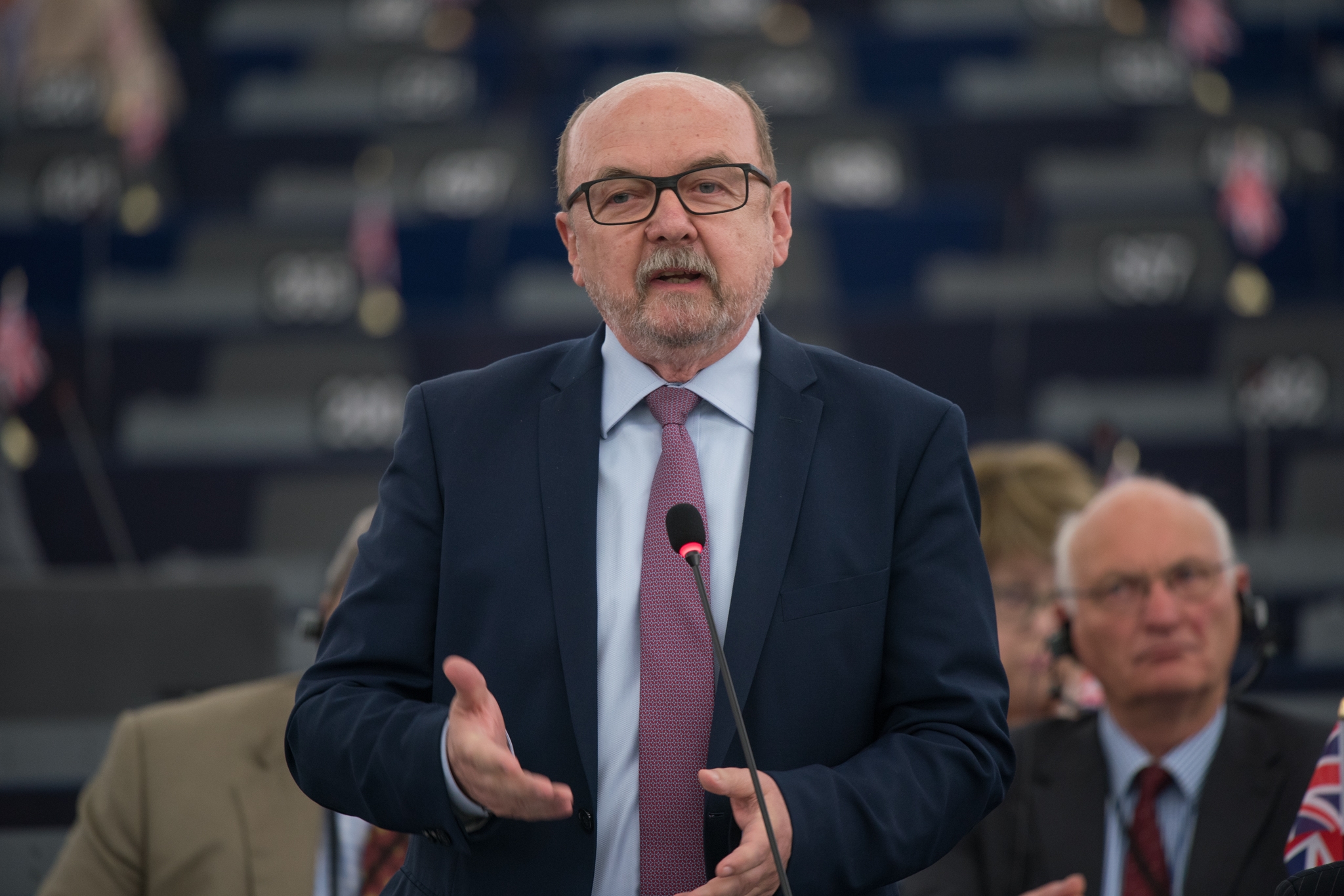 Le coprésident du groupe CRE au Parlement européen, Ryszard Legutko - Crédits : Parlement européen / Flickr CC BY-NC-ND 2.0
