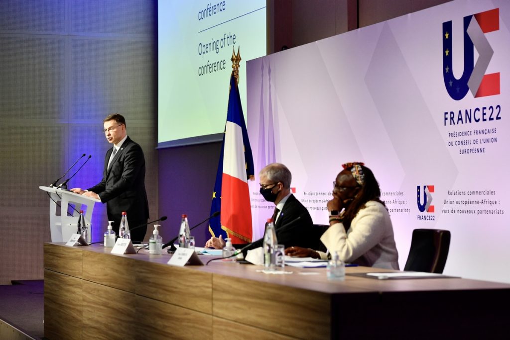 L'événement "hybride", mêlant une réunion à Paris et une partie en visioconférence, était organisé par la direction générale du Trésor pour le ministère de l’Europe et des Affaires étrangères