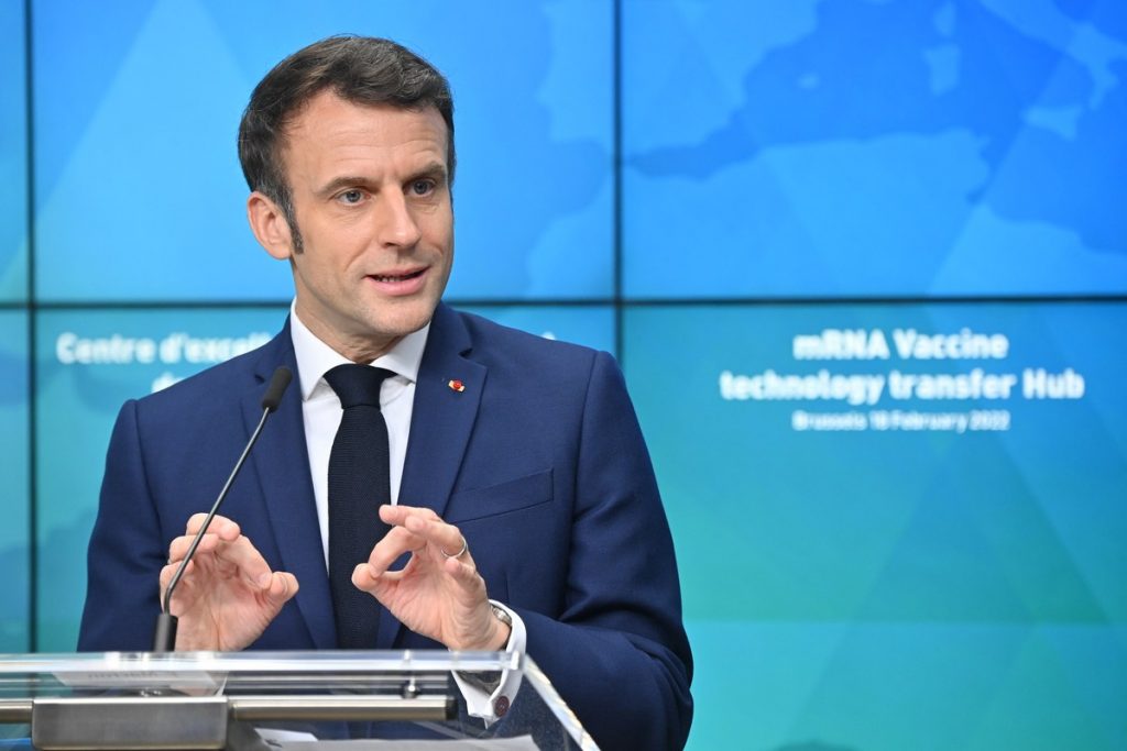 Le président français Emmanuel Macron au sommet UE-Afrique, le 18 février 2022 à Bruxelles - Crédits : Christophe Licoppe / Commission européenne