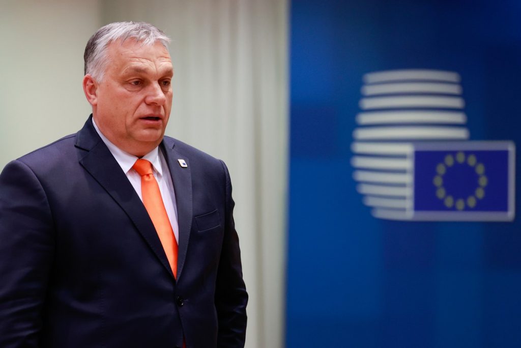 Le Premier ministre hongrois Viktor Orbán, lors du Conseil européen à Bruxelles, le 24 mars 2022 - Crédits : Conseil européen