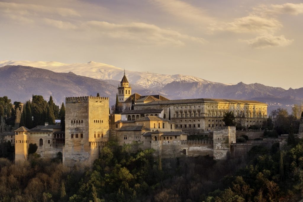 L'Alhambra de Grenade - Crédits : WillSelarep / iStock