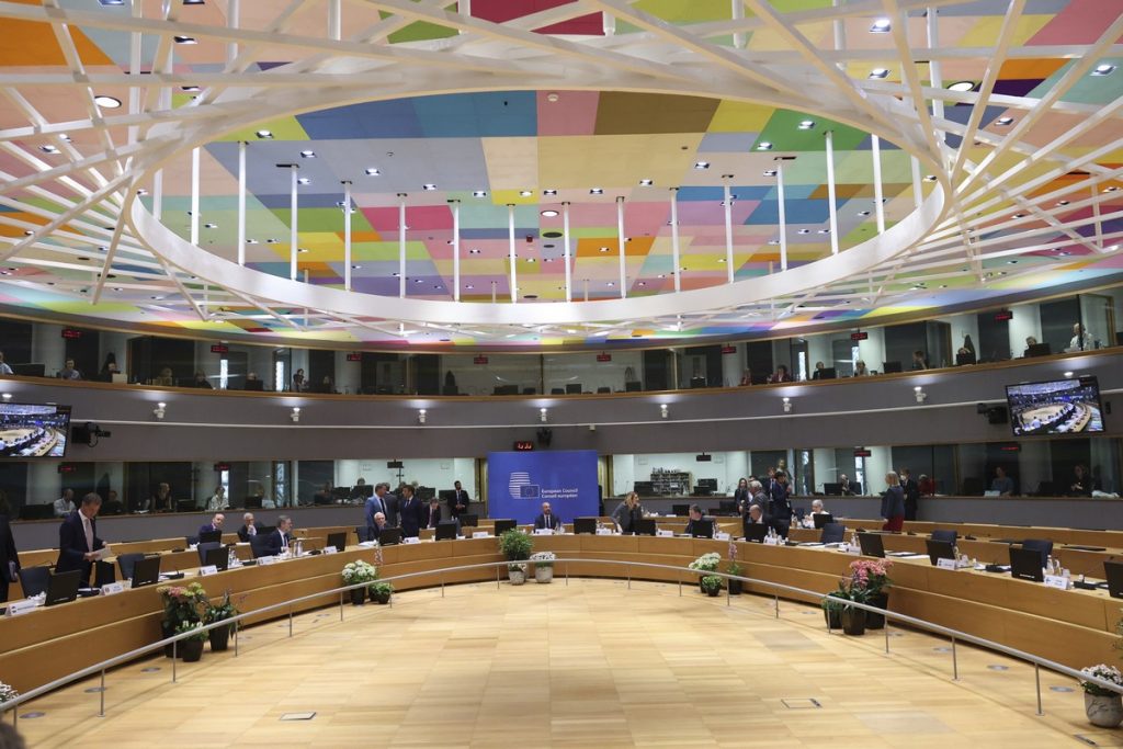La salle du Conseil européen, dans laquelle les chefs d'Etat et de gouvernement conservent leur droit de veto pour les sujets politiques sensibles - Crédits : Conseil européen