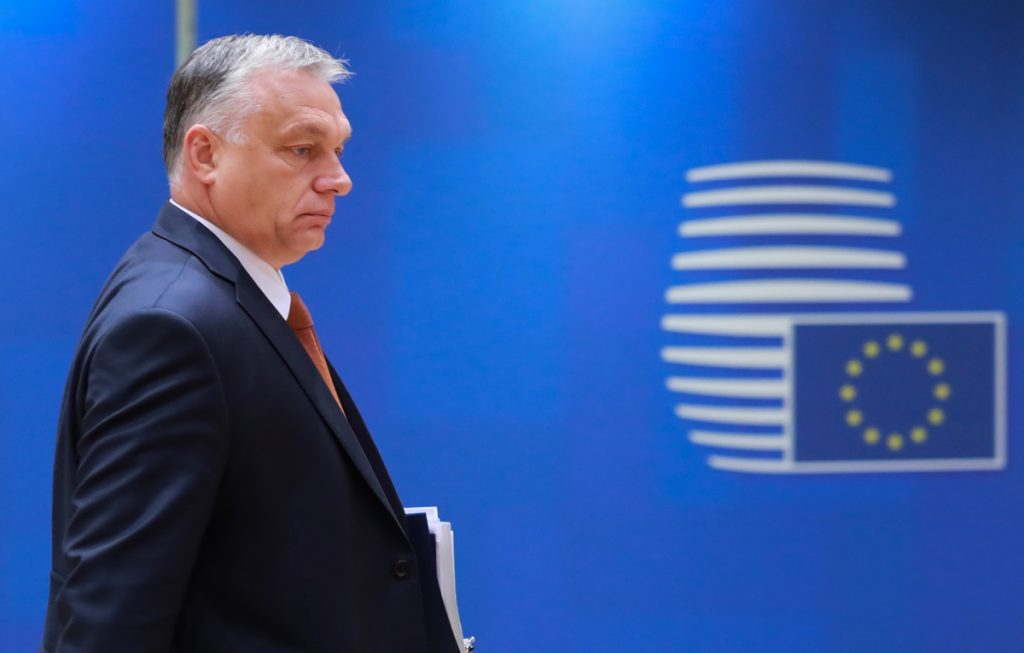 Bruxelles reproche notamment au gouvernement de Viktor Orban ses violations des droits des minorités sexuelles ou encore sa mainmise sur les médias