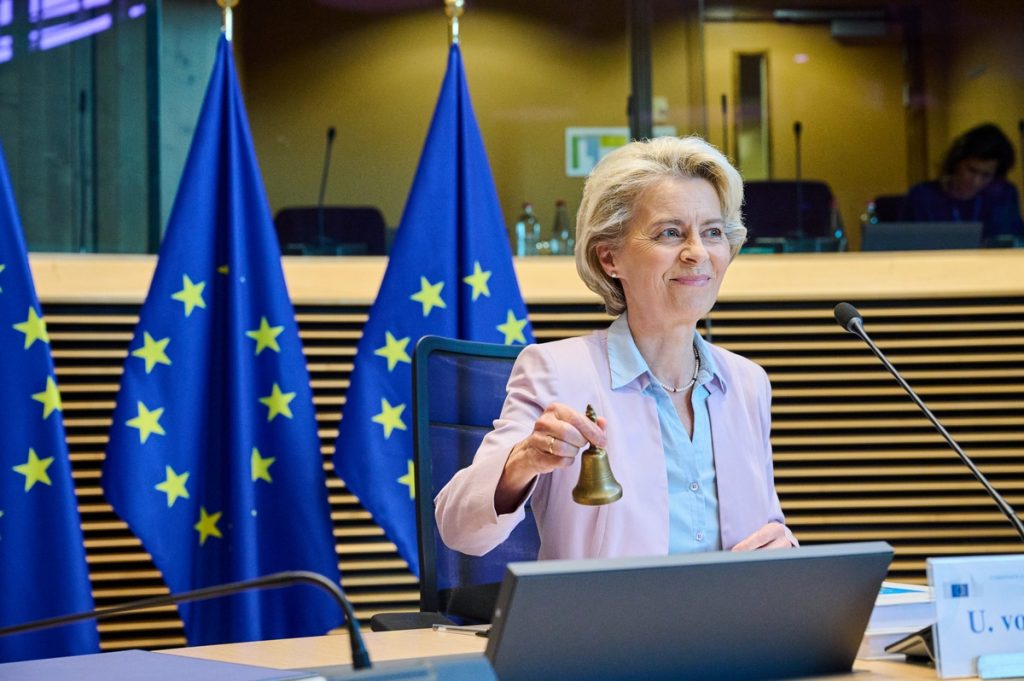Ursula von der Leyen a tenu une conférence de presse sur l'énergie après sa réunion hebdomadaire avec le collège des commissaires européens