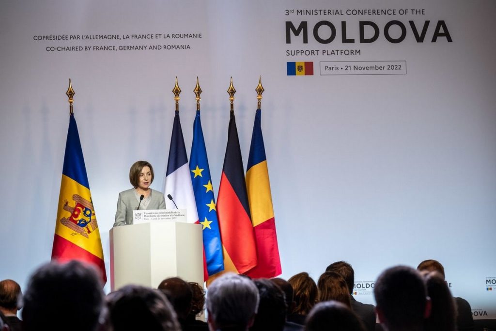 La présidente de la République moldave Maia Sandu a déclaré craindre de ne pas "trouver suffisamment de volumes pour chauffer et éclairer nos maisons. Et même si nous y parvenons, les prix sont inabordables pour notre population et notre économie"