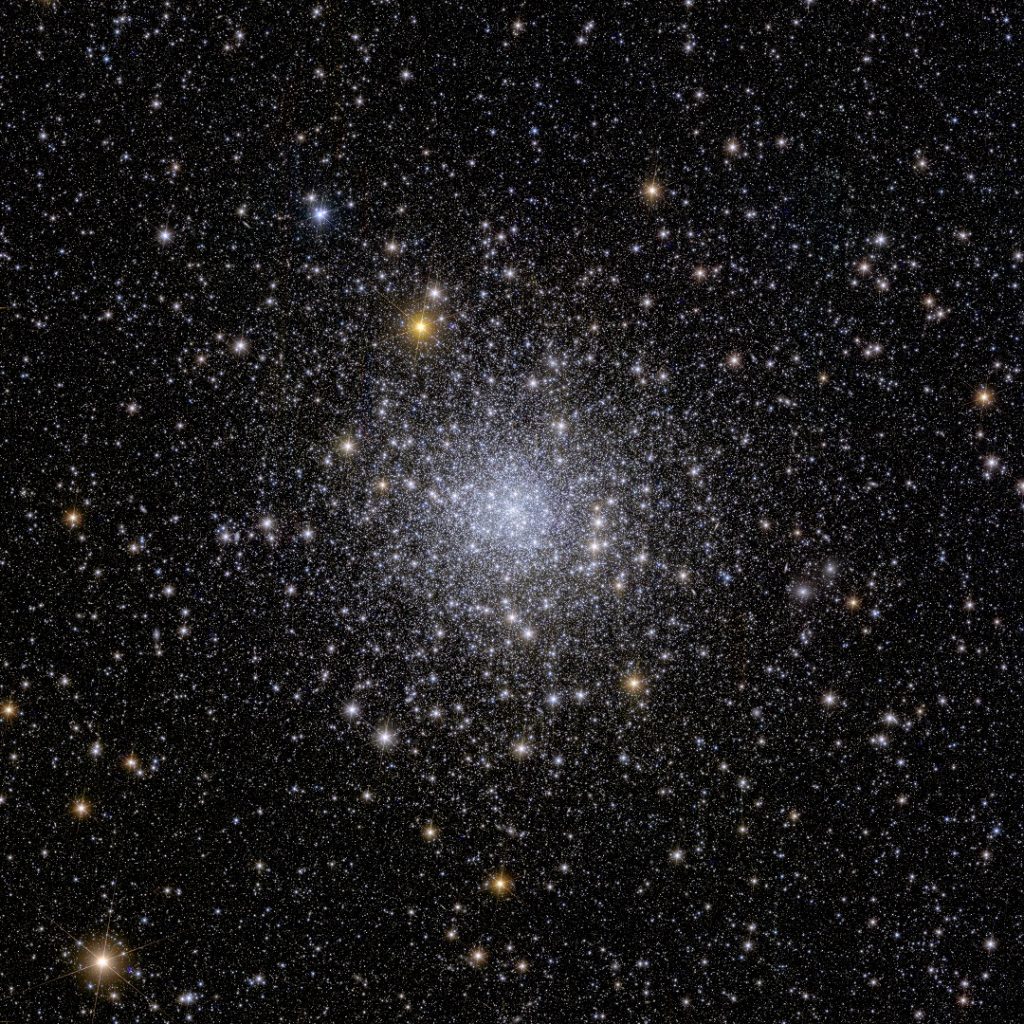 Amas globulaire NGC 6397 - Crédits : ESA/Euclid/Euclid Consortium/NASA, image traitée par J.-C. Cuillandre (CEA Paris-Saclay), G. Anselmi ; CC BY-SA 3.0 IGO