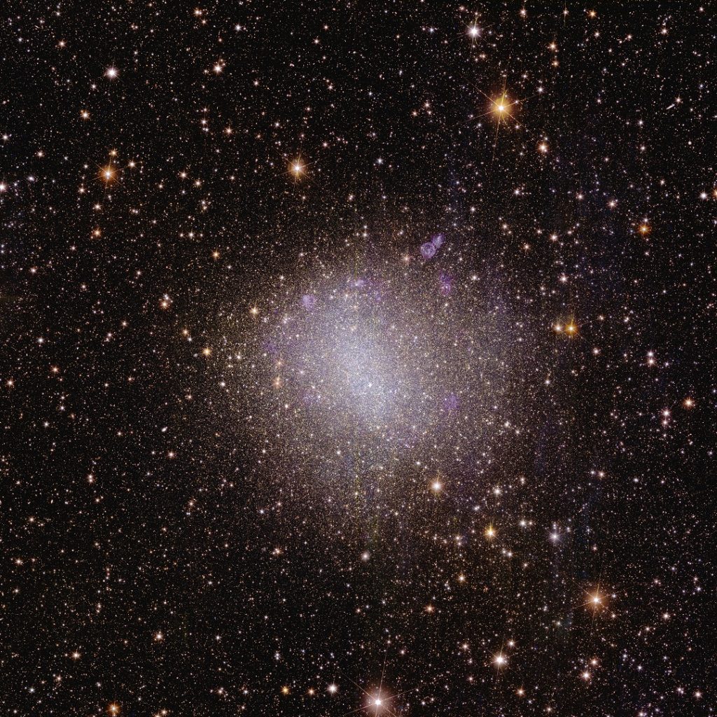 Galaxie NGC 6822 - Crédits : ESA/Euclid/Euclid Consortium/NASA, image traitée par J.-C. Cuillandre (CEA Paris-Saclay), G. Anselmi ; CC BY-SA 3.0 IGO