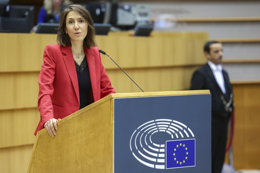 Valérie Hayer est la présidente du groupe Renew depuis le 25 janvier 2024