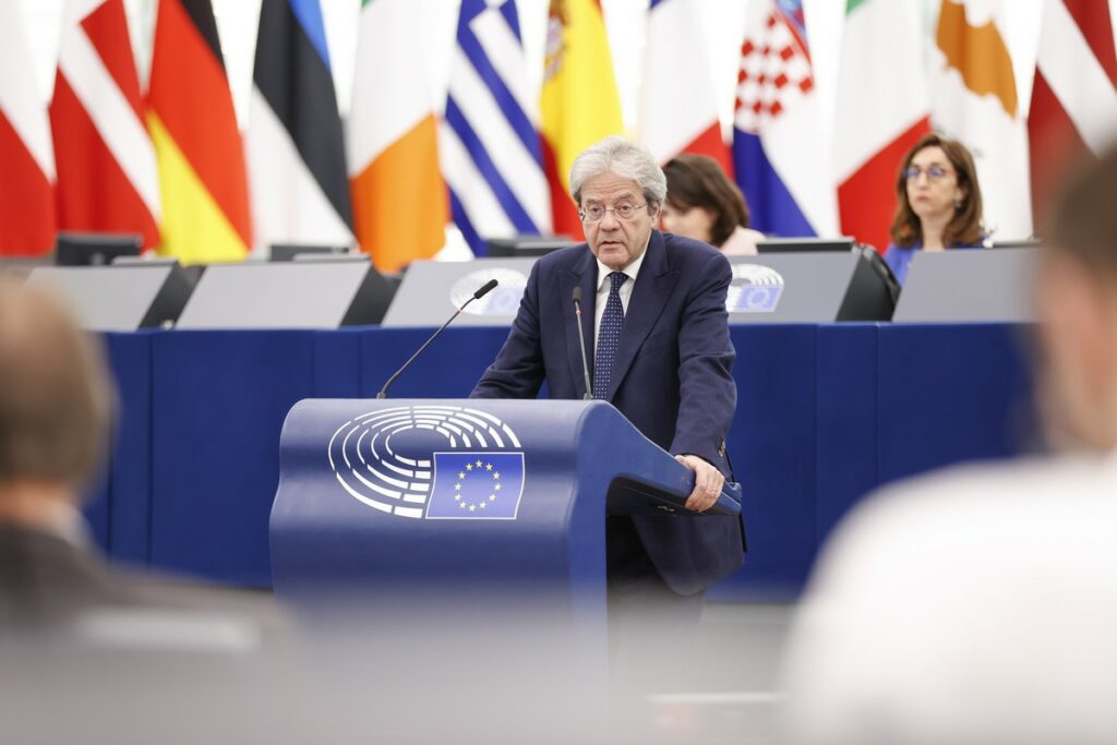Le Parlement européen donne son feu vert à la réforme du Pacte de stabilité et de croissance