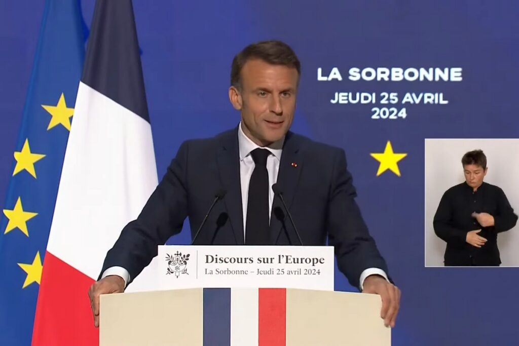 Emmanuel Macron à la Sorbonne, jeudi 25 avril - Crédits : capture d'écran YouTube